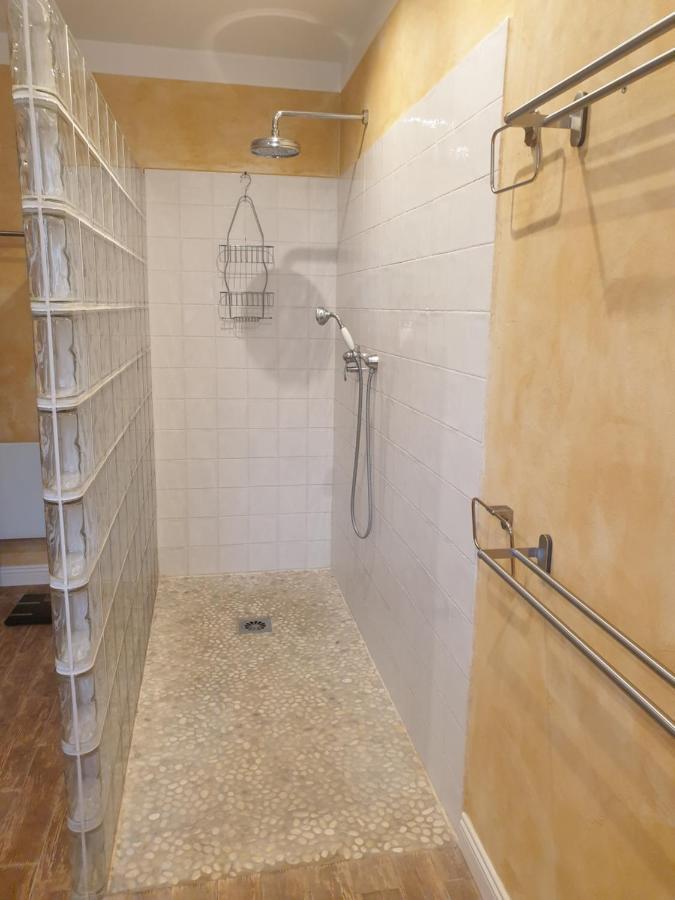 Villa Tropez Chambres D'Hotes Le Luc Zewnętrze zdjęcie